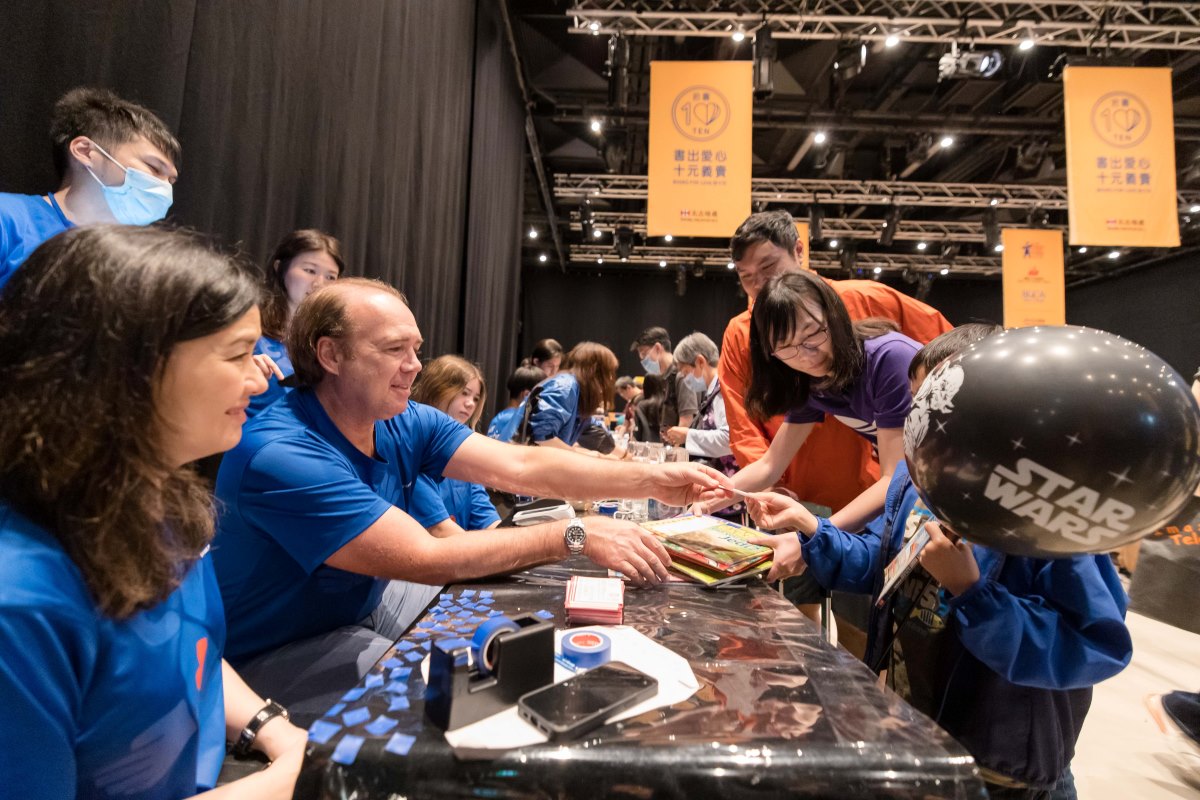 BOOKS FOR LOVE @ $10 Raises a New Record and Expands to Miami