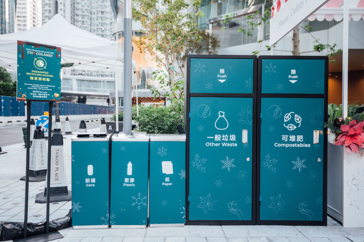 White Christmas Street Fair