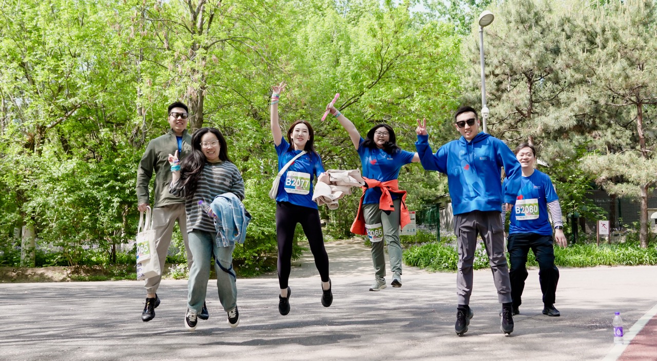 <span class='h6 text-black'>Walk for Love 2024</span>