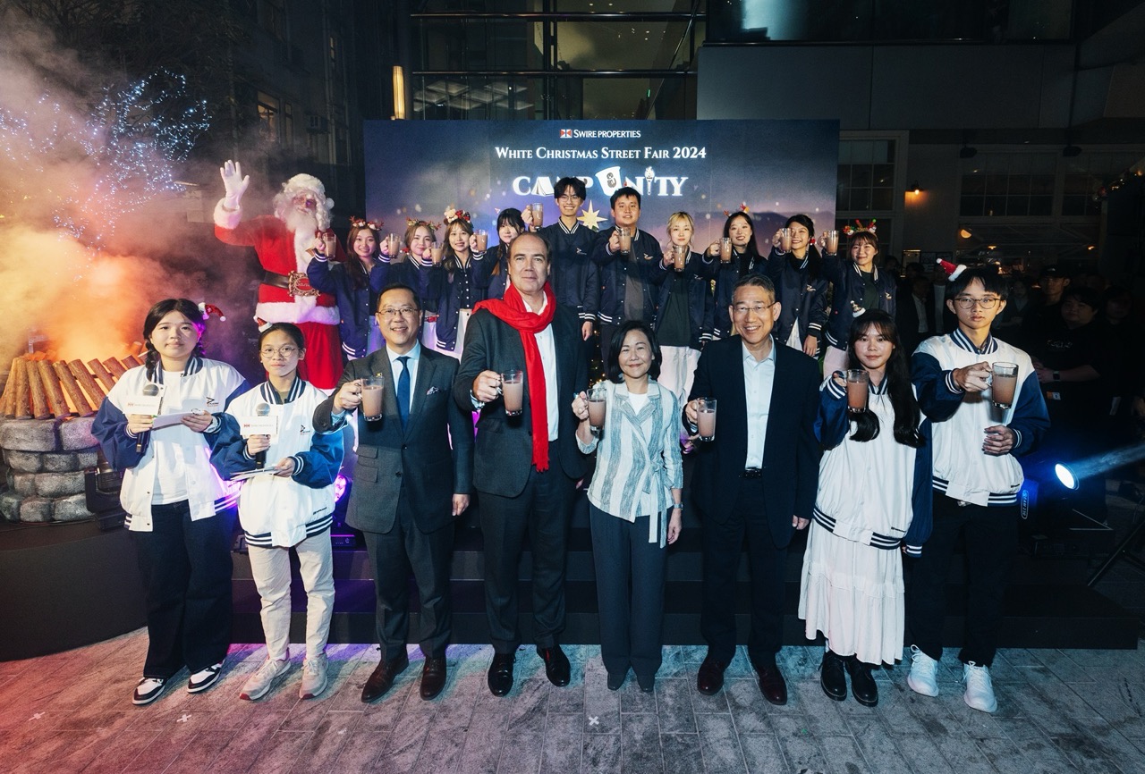 White Christmas Street Fair 2024