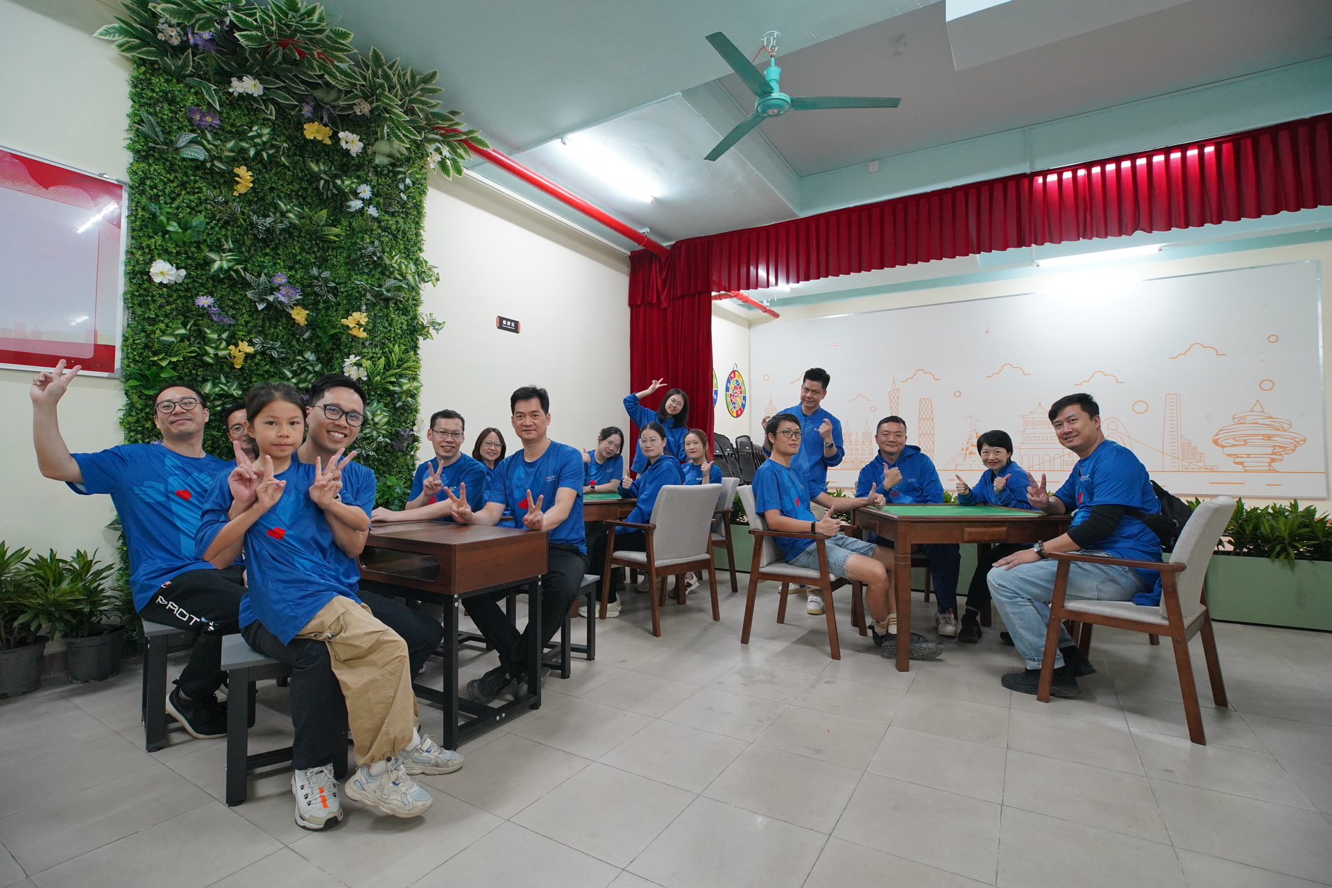 <span class='h7'>“Mr Fix-it”</span>